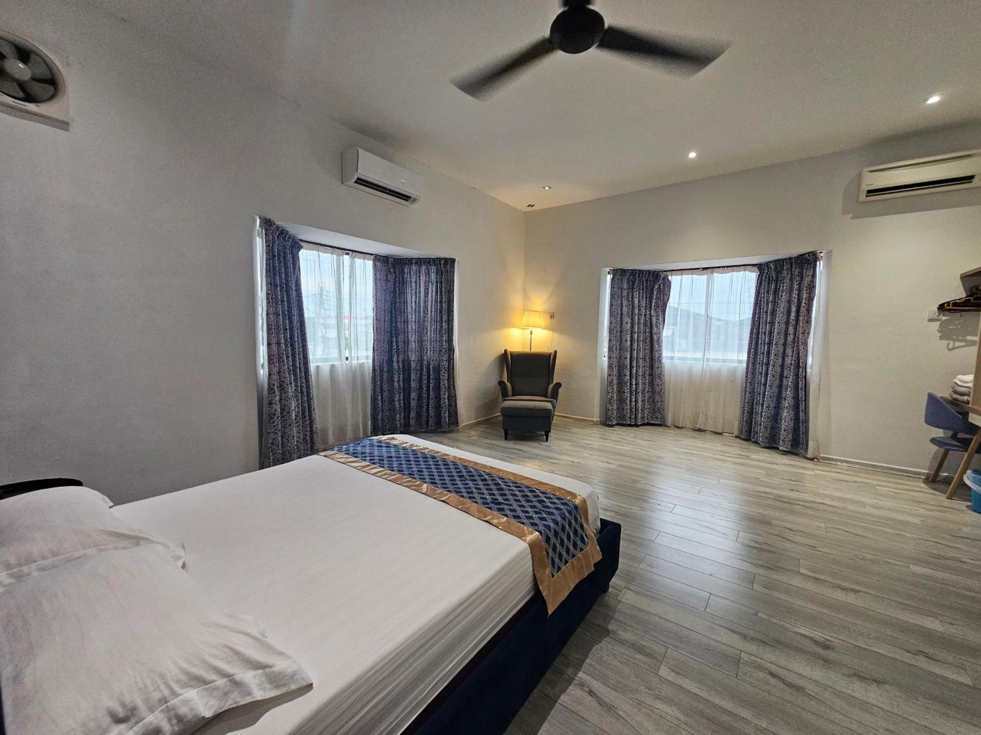 Melody Whole Or Suite Room Muar Ngoại thất bức ảnh