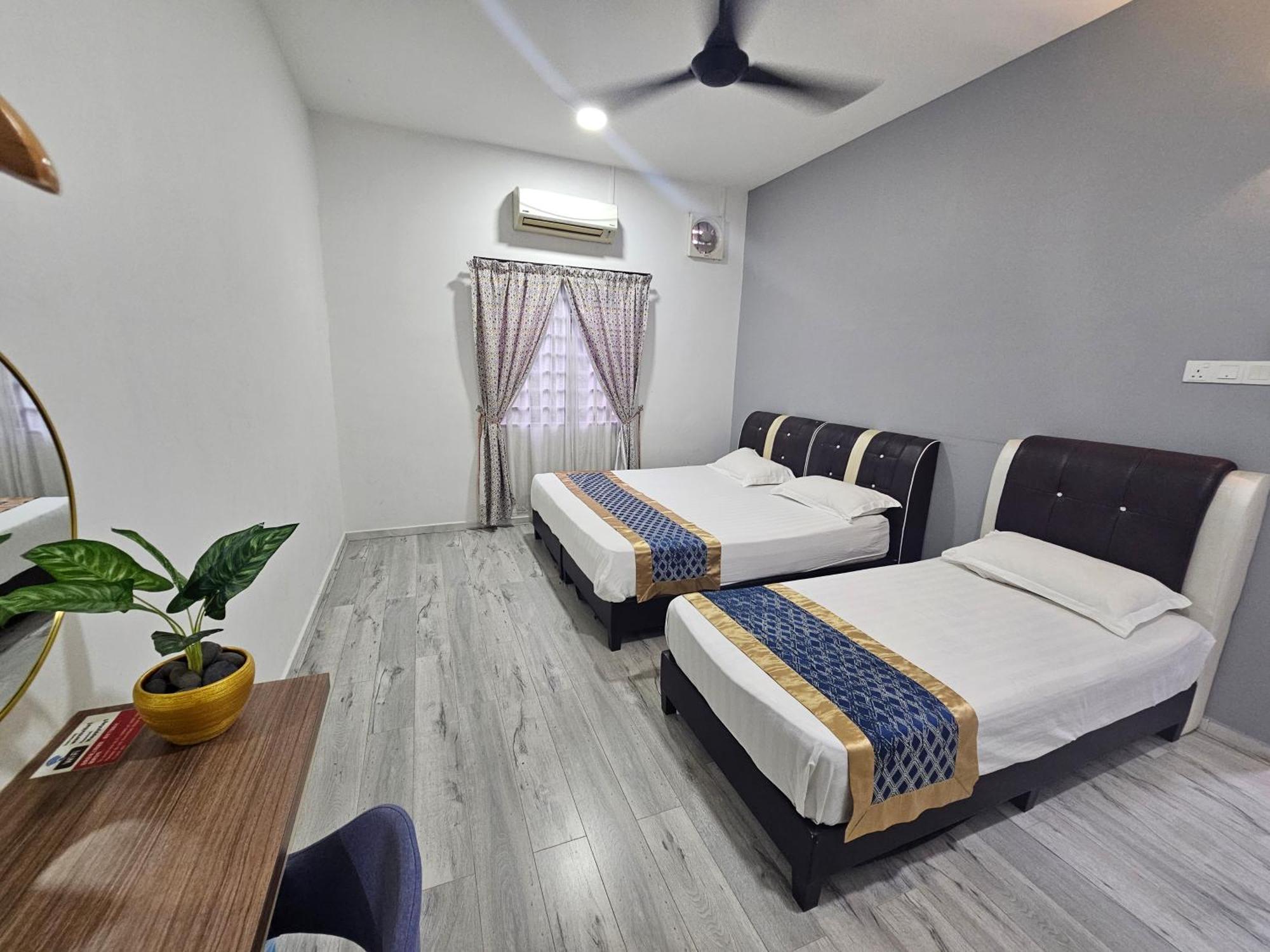 Melody Whole Or Suite Room Muar Ngoại thất bức ảnh