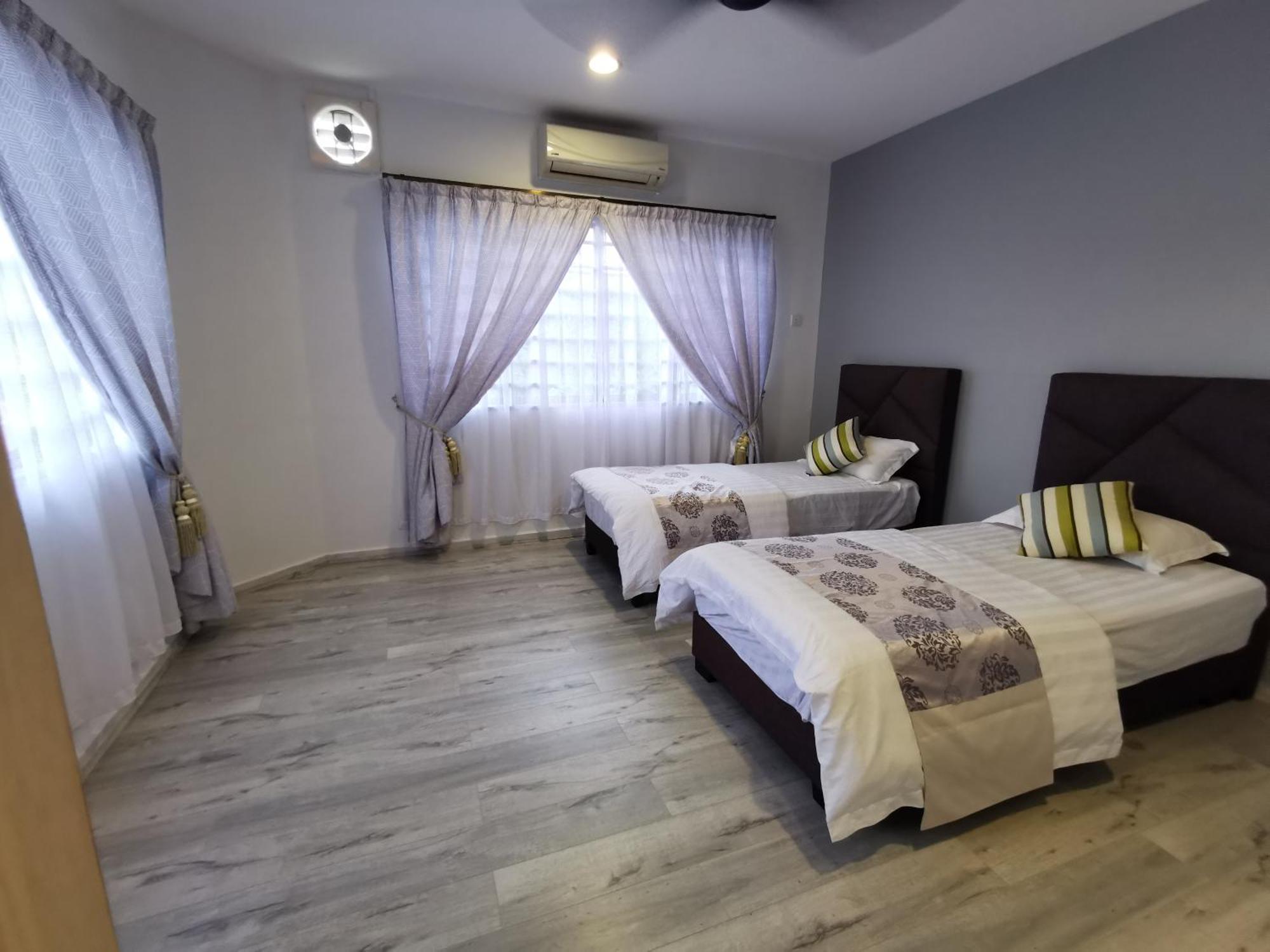 Melody Whole Or Suite Room Muar Ngoại thất bức ảnh
