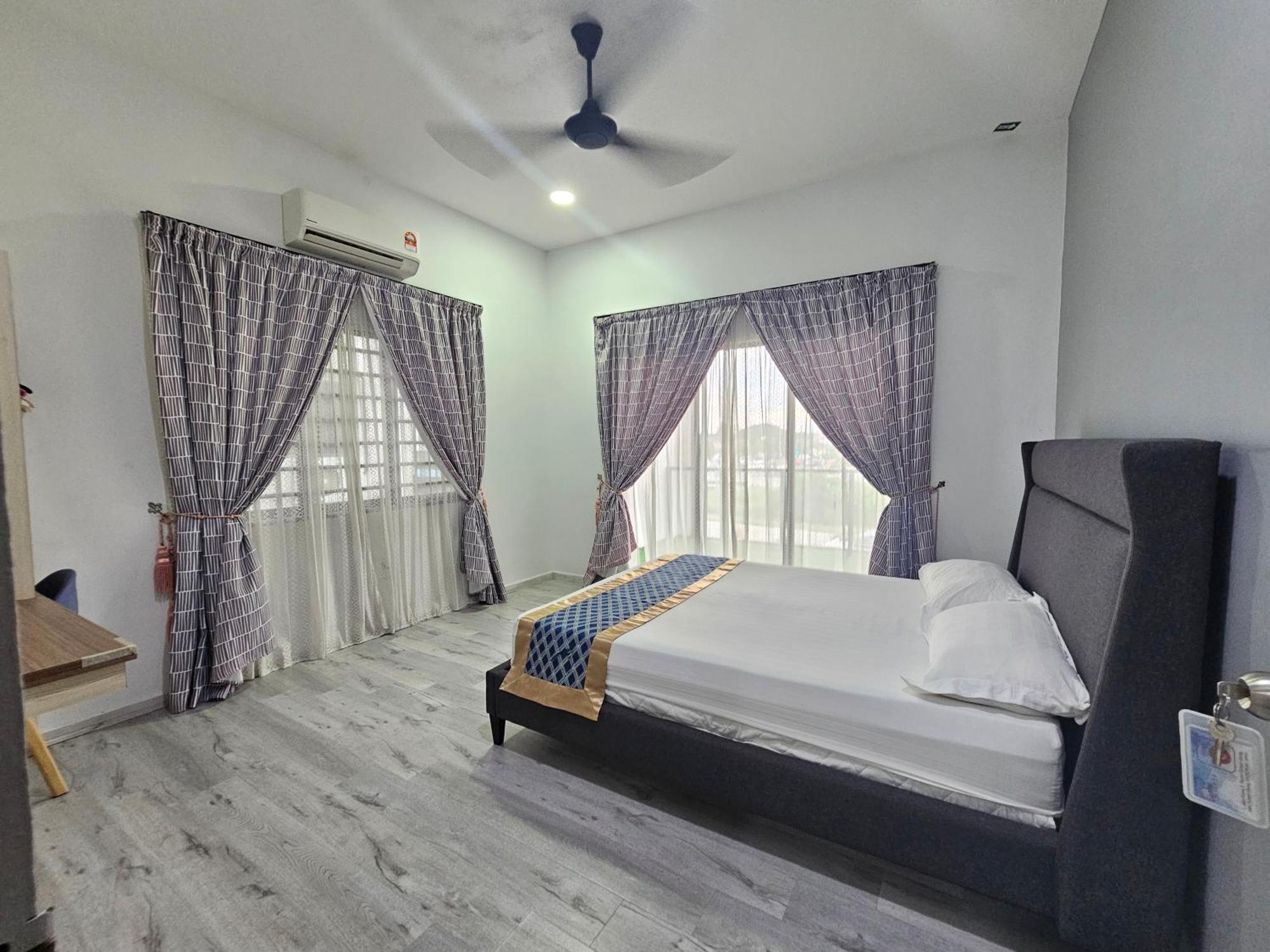 Melody Whole Or Suite Room Muar Ngoại thất bức ảnh