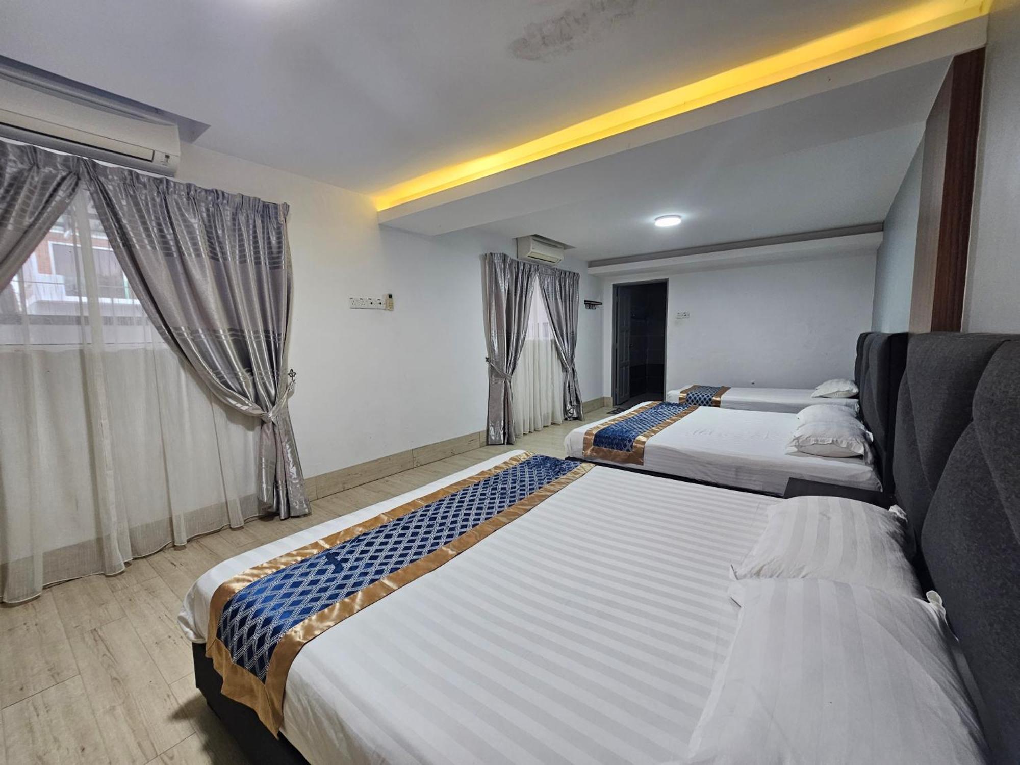 Melody Whole Or Suite Room Muar Ngoại thất bức ảnh