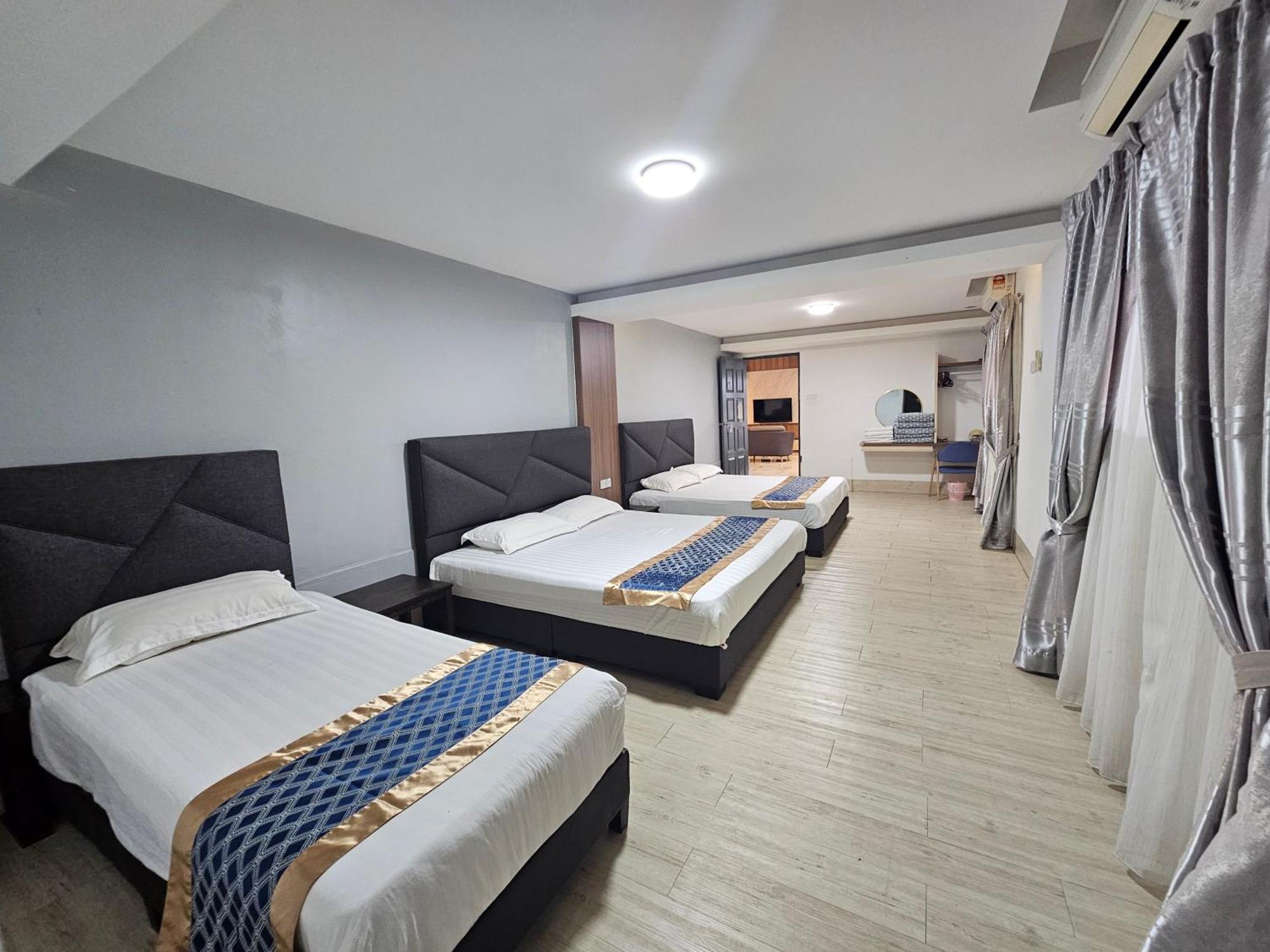 Melody Whole Or Suite Room Muar Ngoại thất bức ảnh