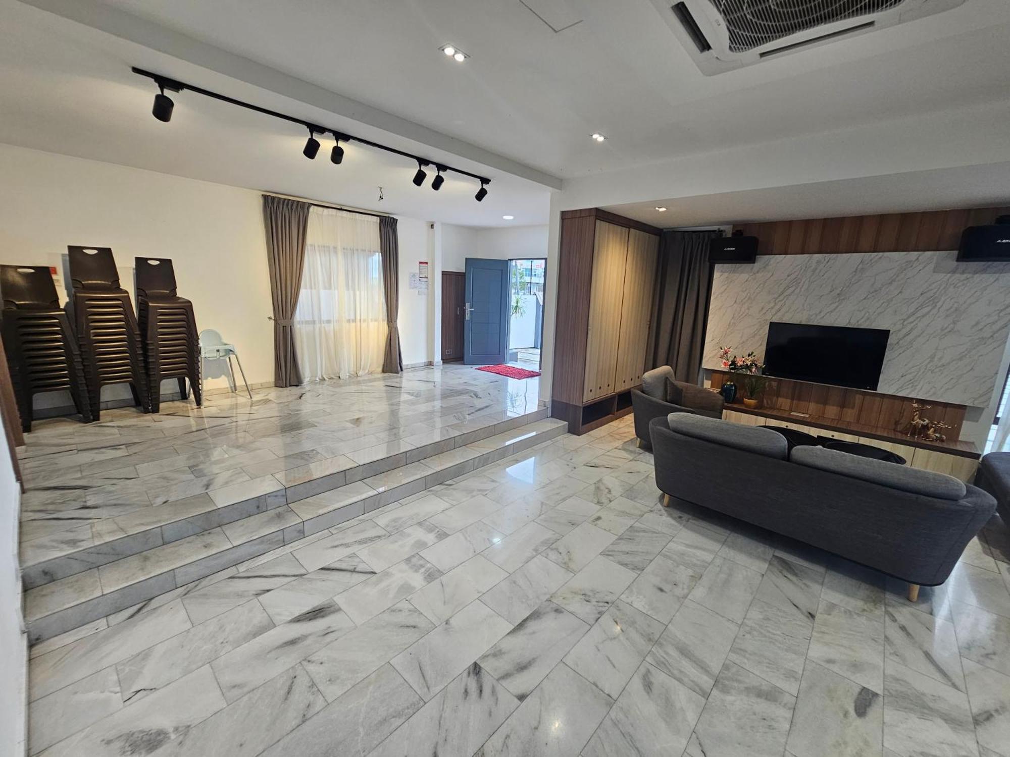 Melody Whole Or Suite Room Muar Ngoại thất bức ảnh