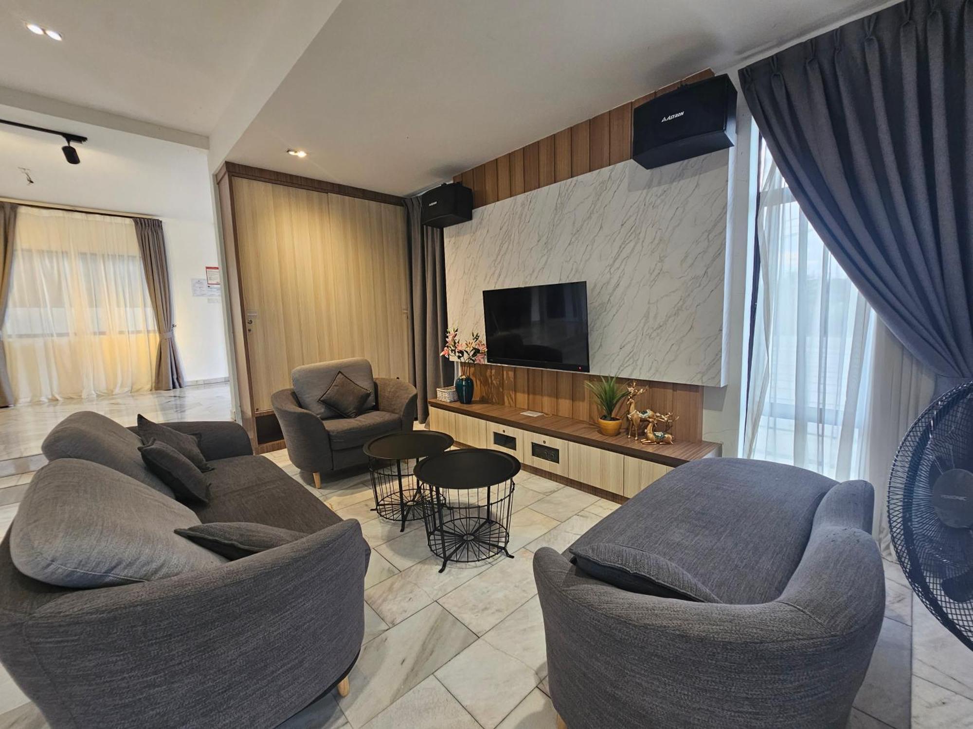 Melody Whole Or Suite Room Muar Ngoại thất bức ảnh